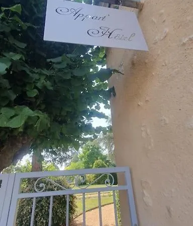 Le De L'orangerie Lägenhet