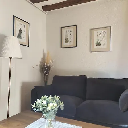 Lägenhet Le De L'orangerie