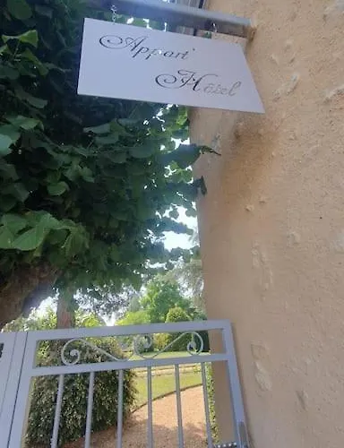 Le De L'orangerie Apartamento